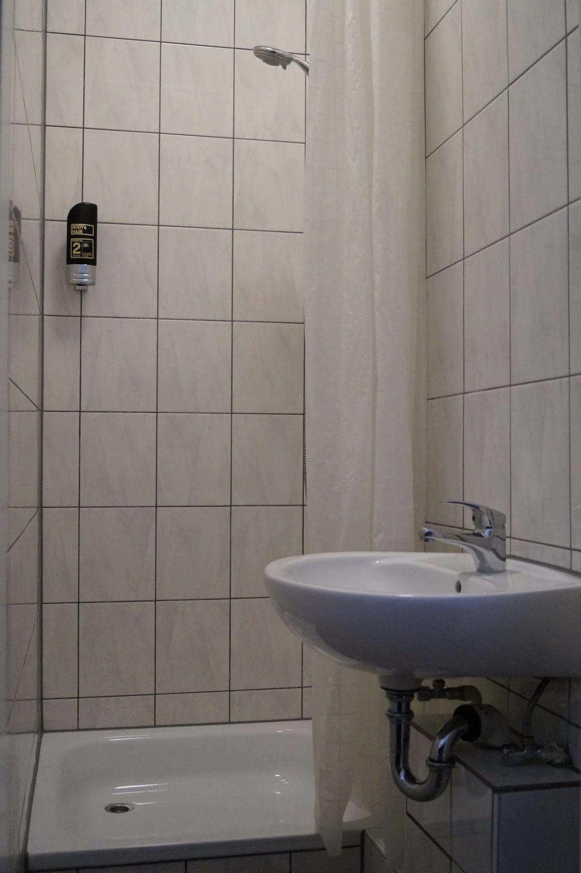 Hostel Anlema برلين المظهر الخارجي الصورة